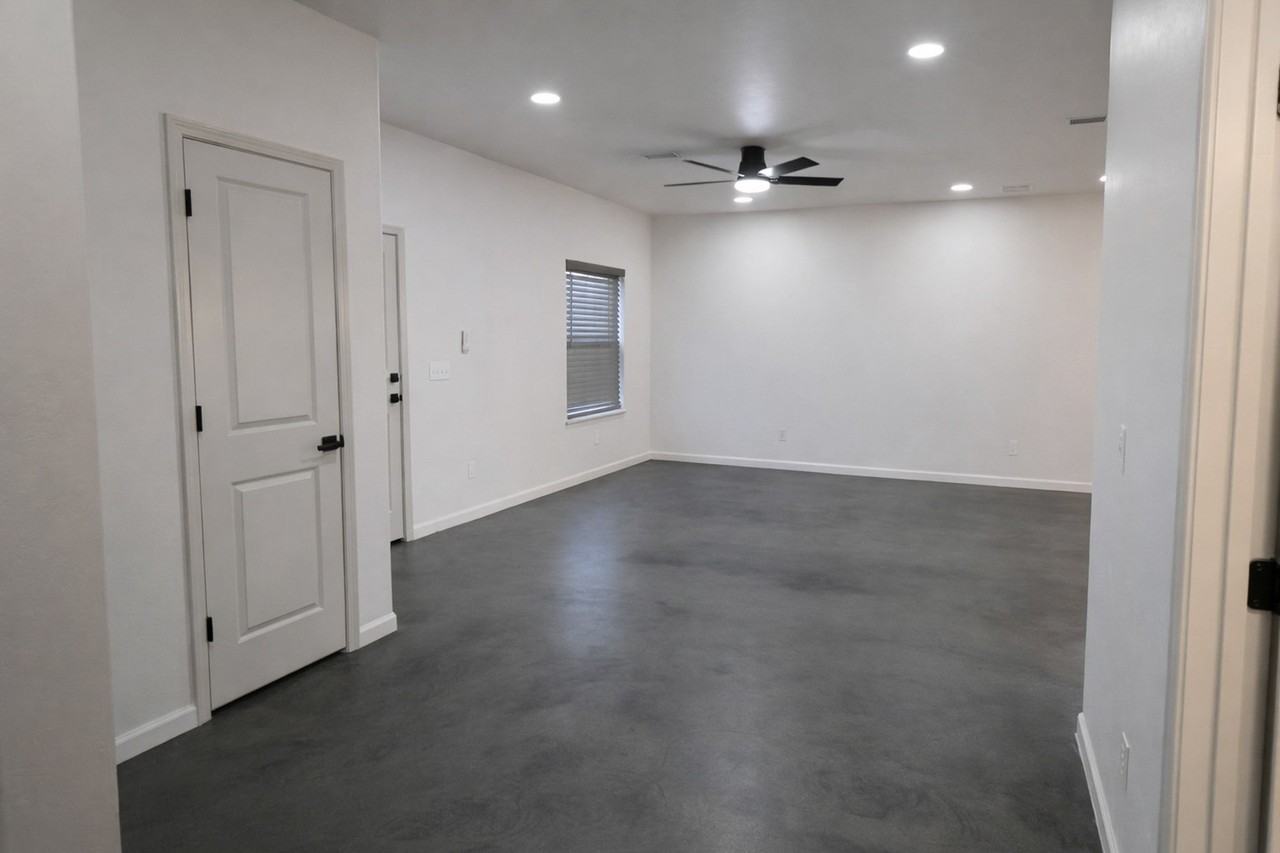 26258 N 2960 Rd - Photo 7 of 10