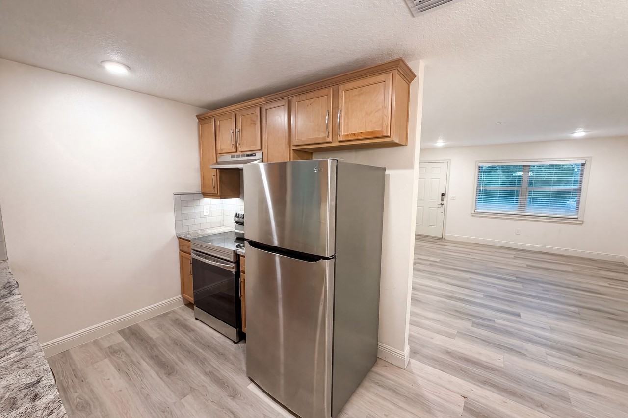 3445 Valeview Dr #NA - Photo 2 of 11