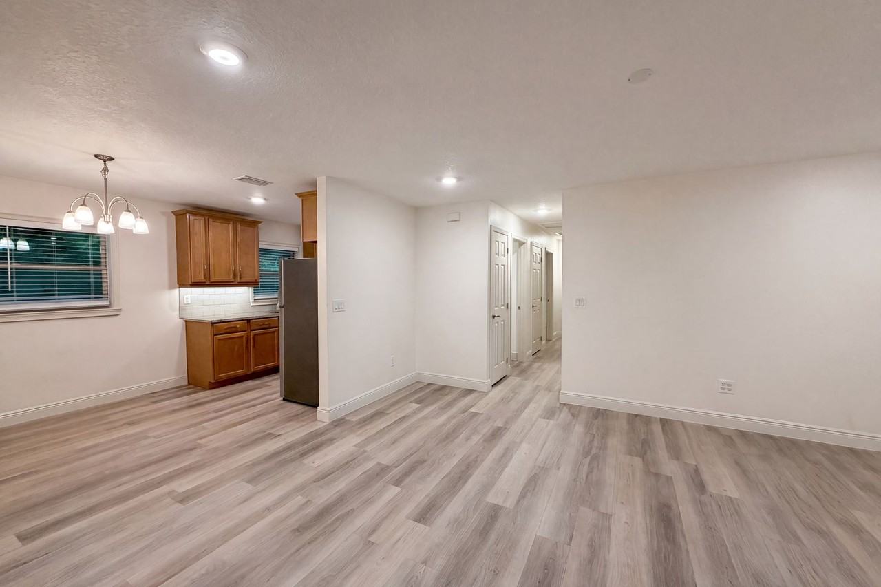 3445 Valeview Dr #NA - Photo 3 of 11