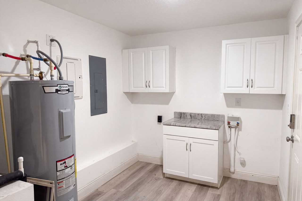 3445 Valeview Dr #NA - Photo 5 of 11