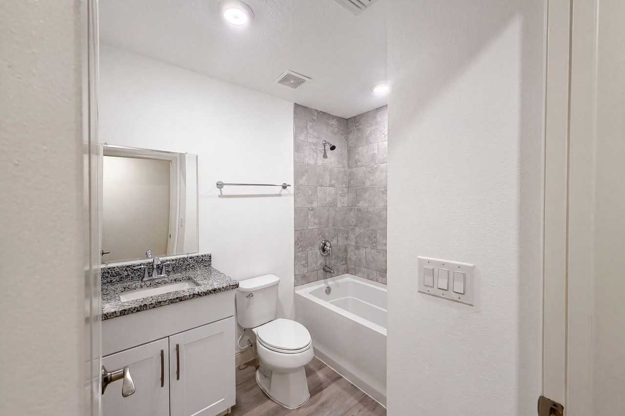 3445 Valeview Dr #NA - Photo 6 of 11