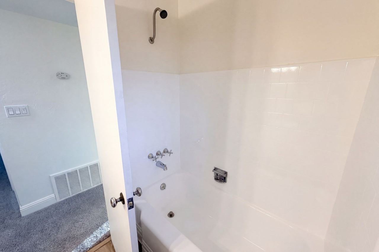 5352 Bonniemae Way #NA - Photo 3 of 17