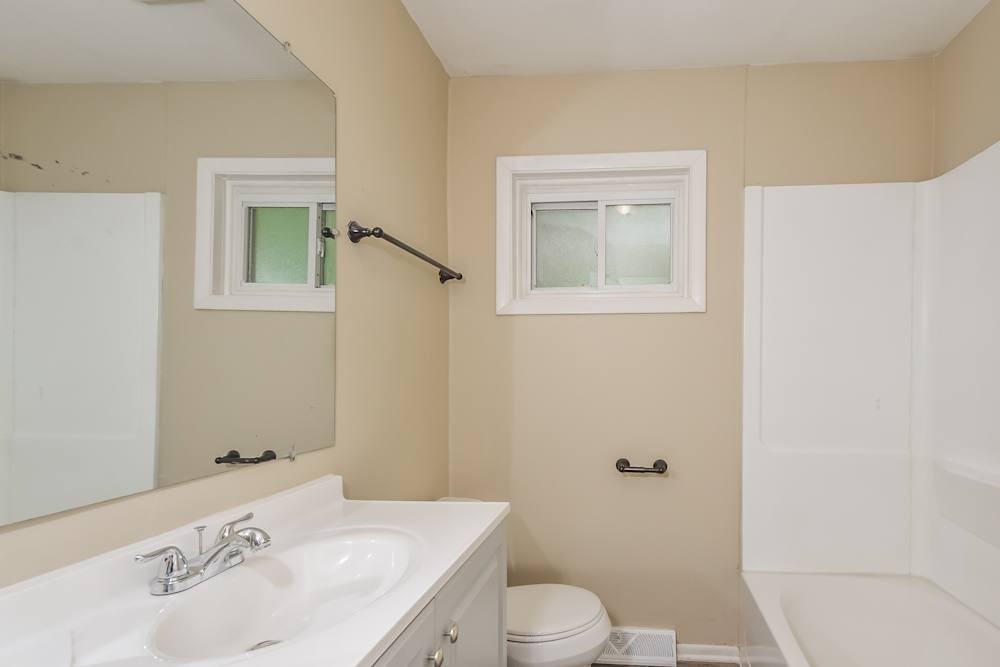 1225 S Lawler Ave #NA - Photo 6 of 11