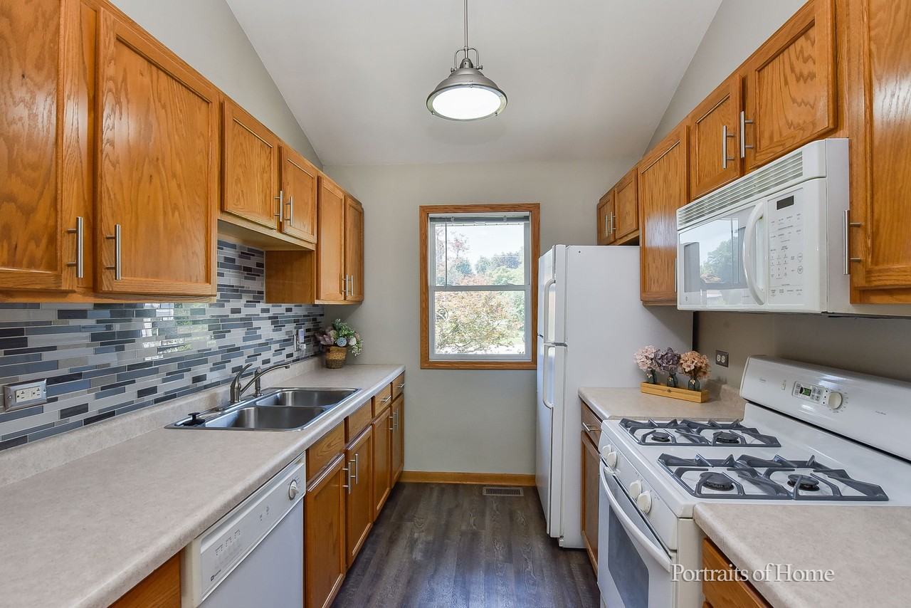 1309 Duke Dr #NA - Photo 7 of 17