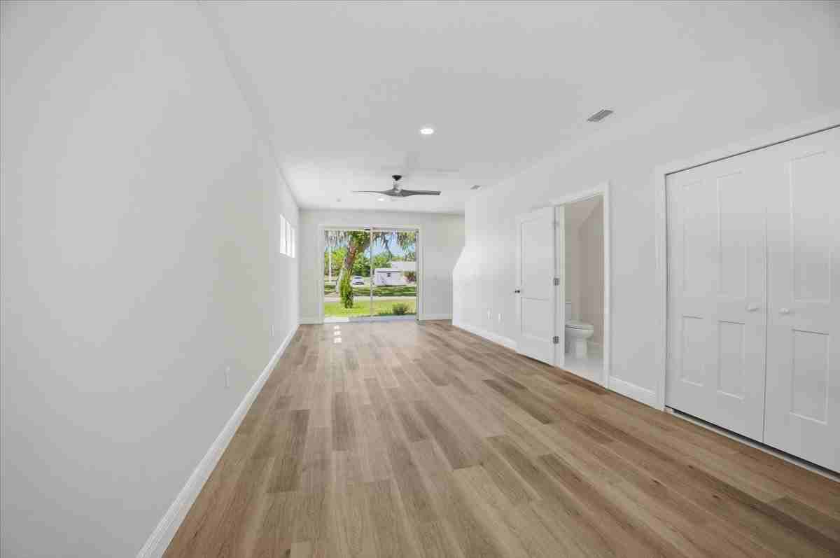 206 W Fox St #A - Photo 2 of 19