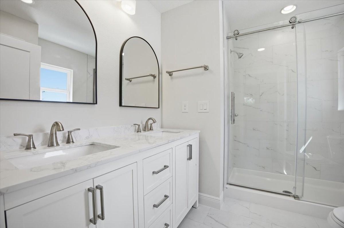 206 W Fox St #A - Photo 5 of 19