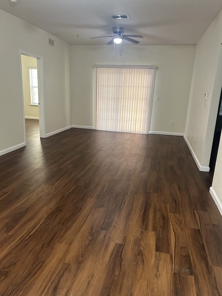4982 Key Lime Dr #107 - Photo 4 of 22