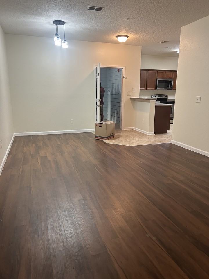 4982 Key Lime Dr #107 - Photo 6 of 22