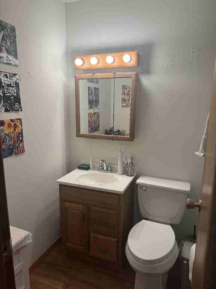 715 S Hickory Dr #NA - Photo 5 of 8