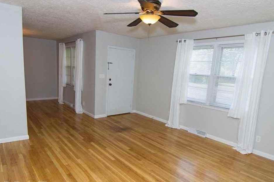 1809 E Lincoln St #NA - Photo 4 of 15