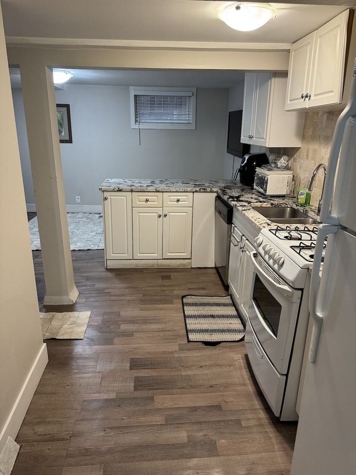 531 19 Ave Sw - Photo 5 of 9