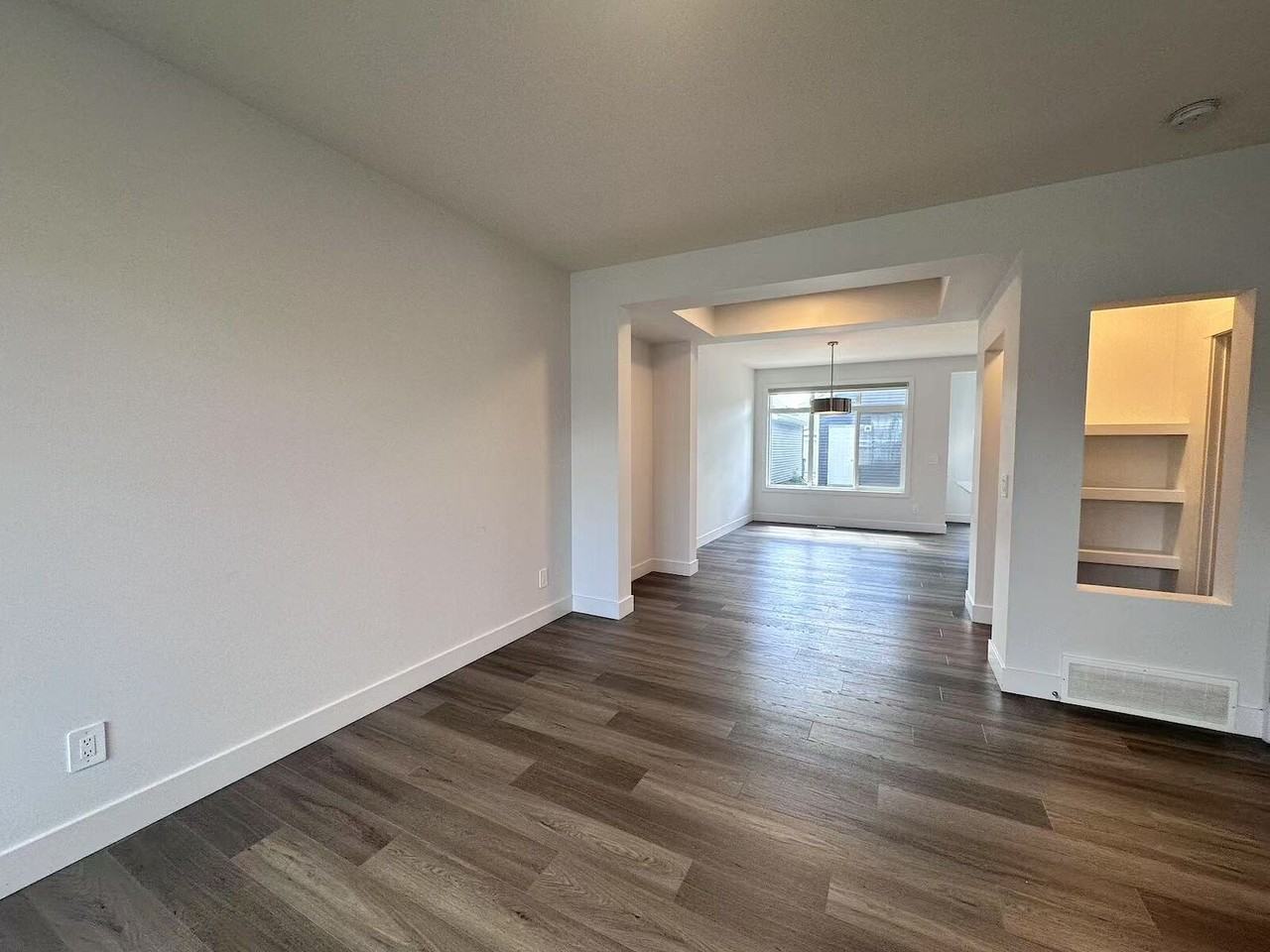 16731 30 Ave Sw - Photo 4 of 20
