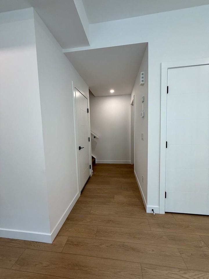 5428 Thornton Rd Nw - Photo 3 of 16