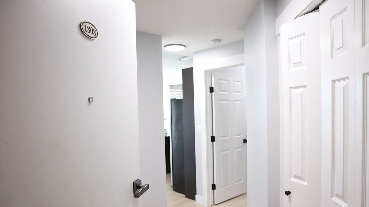 315 Riverfront Pointe - Tower C - Photo 6 of 26