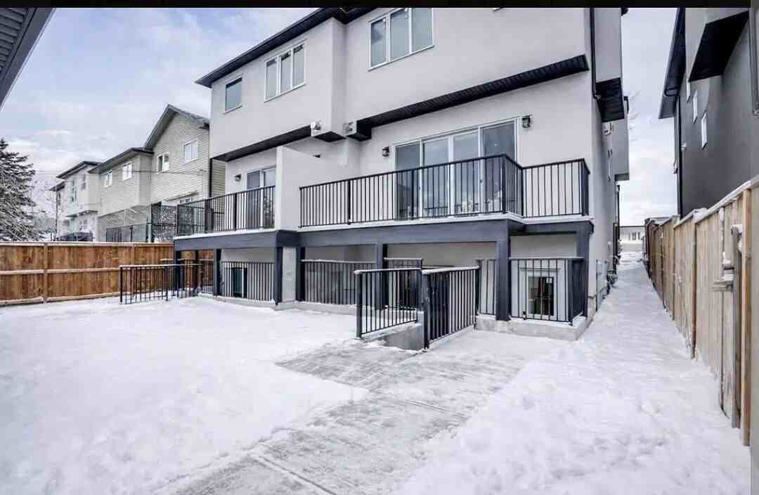 4709 19 Ave Nw - Photo 7 of 7