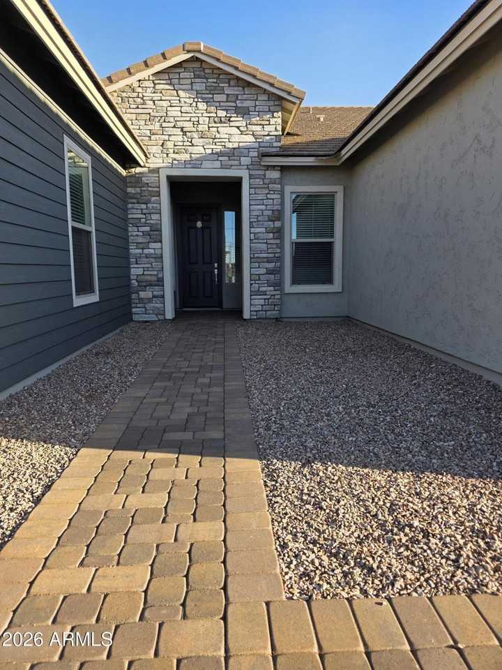 7641 W Staghorn Rd - Photo 3 of 46