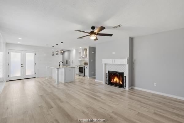 2100 Windsor Dr #11 - Photo 6 of 22