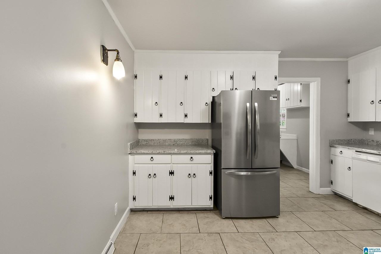243 Cedar Crst - Photo 6 of 25