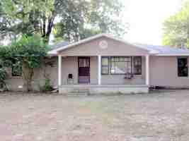 featured image of 67 N Broadview St