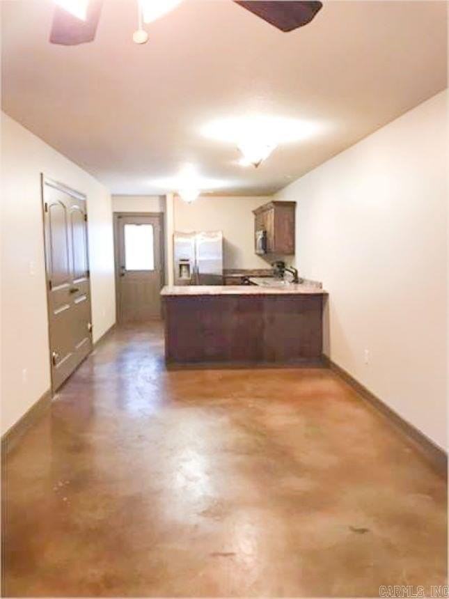 1106 W Myrtle St #C - Photo 3 of 14