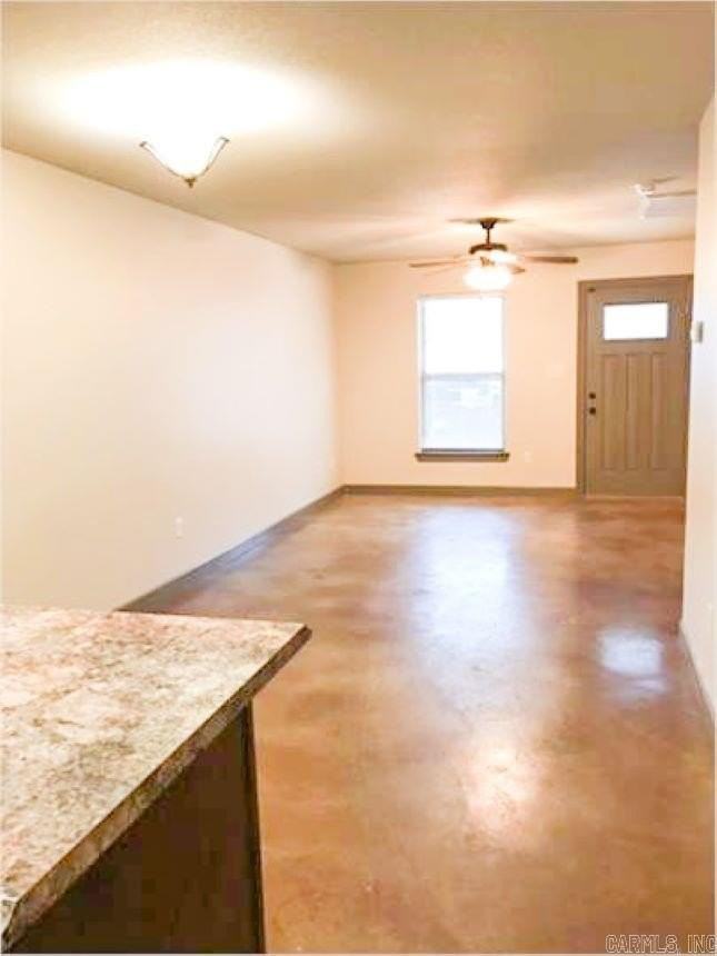 1106 W Myrtle St #C - Photo 6 of 14