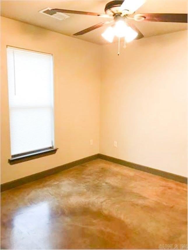 1106 W Myrtle St #C - Photo 7 of 14