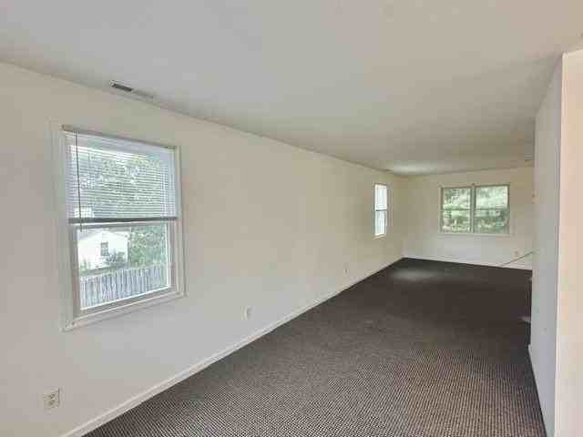 108 N Wildwood Rd #F2 - Photo 6 of 12