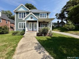 featured image of 162 Broad St