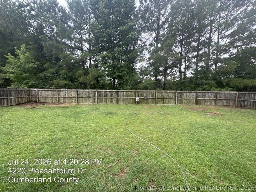4220 Pleasantburg Dr - Photo 4 of 37