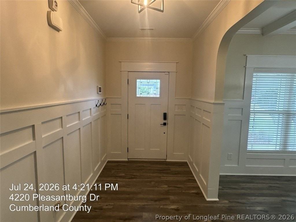 4220 Pleasantburg Dr - Photo 6 of 37