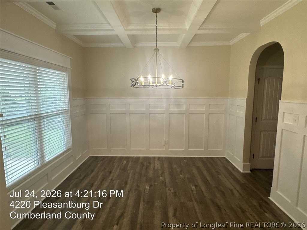 4220 Pleasantburg Dr - Photo 7 of 37