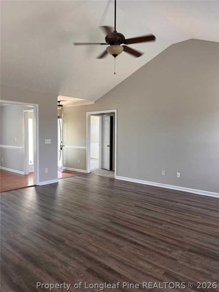 1687 Kershaw Loop - Photo 5 of 38