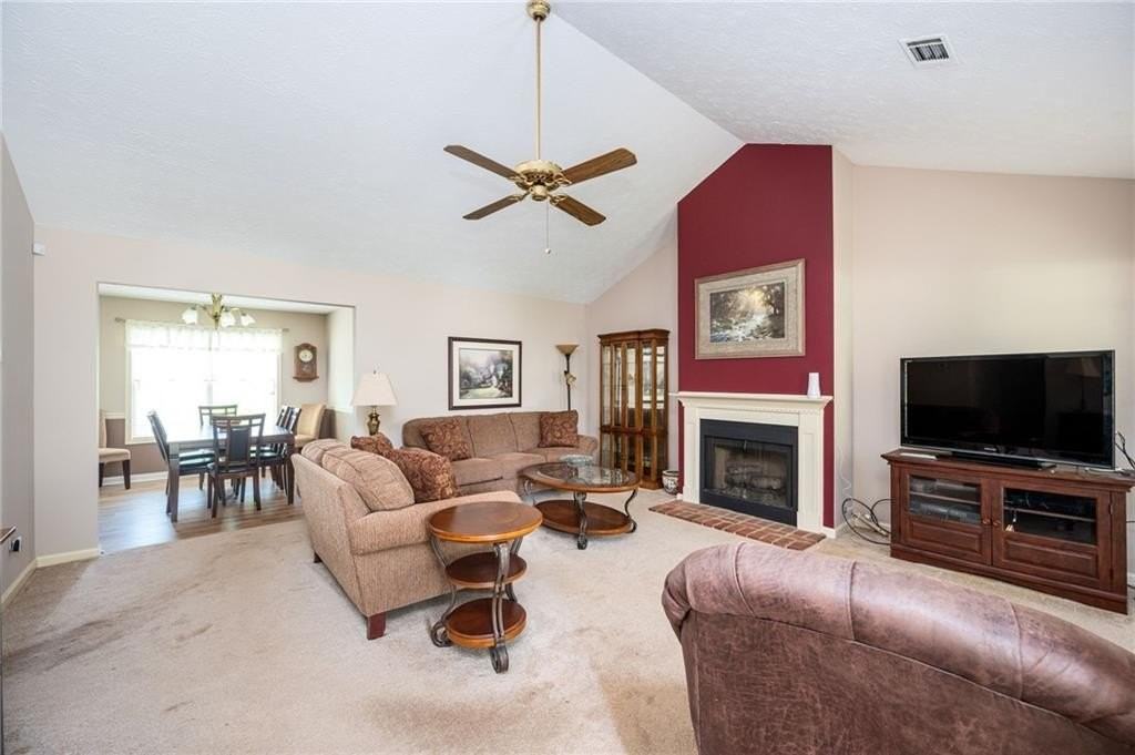 4015 Paloverde Dr Nw - Photo 4 of 26