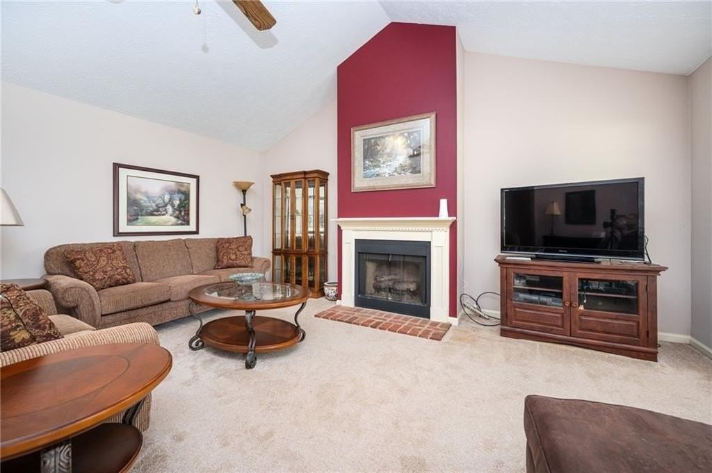 4015 Paloverde Dr Nw - Photo 5 of 26