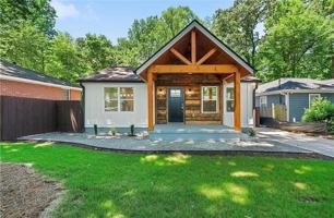 featured image of 2783 Grand Ave Sw