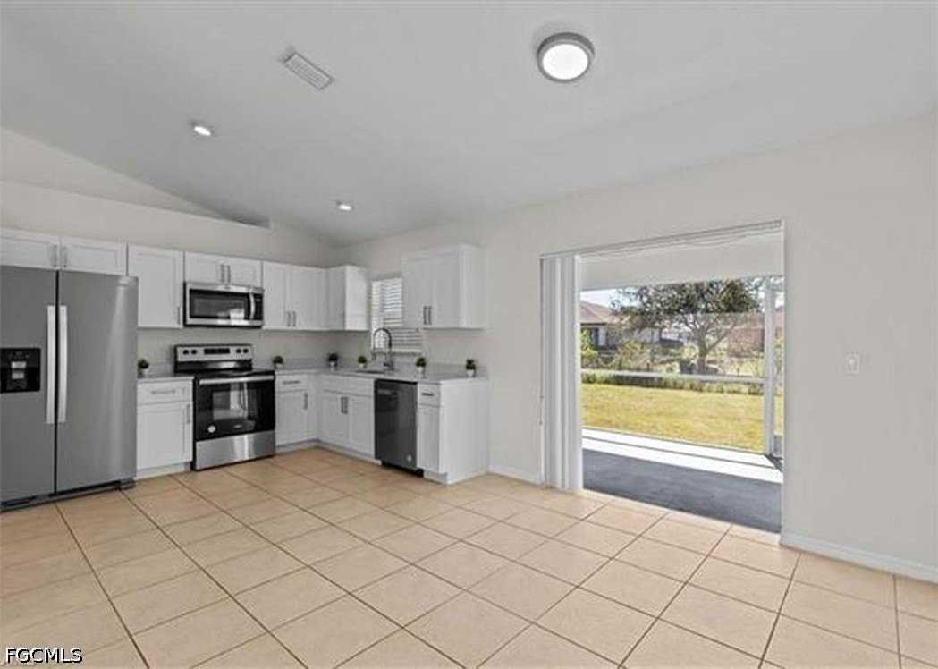 4303 26th St Sw - Photo 2 of 15