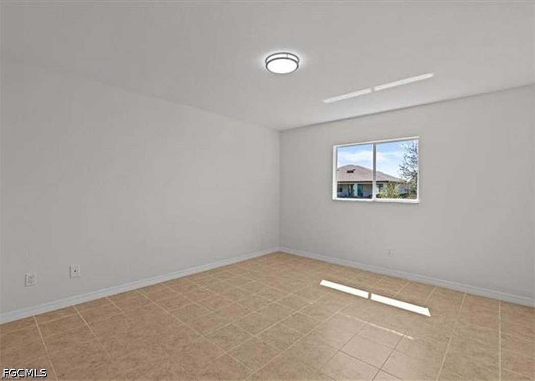 4303 26th St Sw - Photo 3 of 15