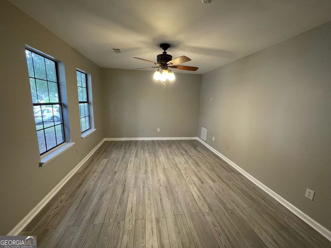 4001 Laurie Jo Dr Sw - Photo 4 of 16