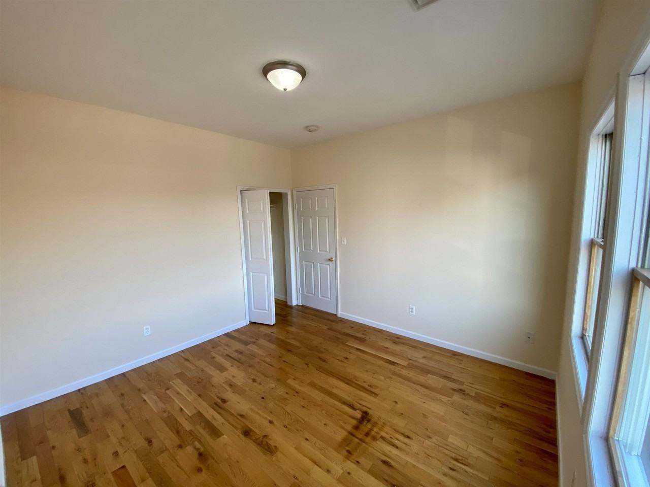 391 Broadway #3F - Photo 7 of 12