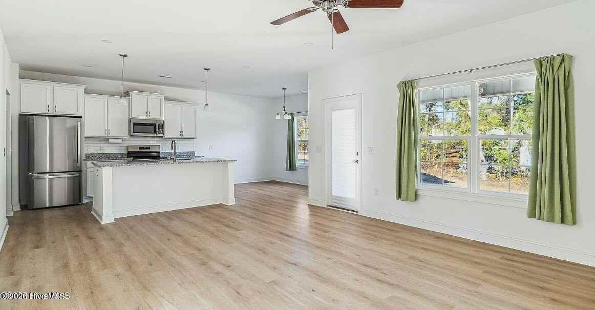 409 Kendall Dr - Photo 7 of 32