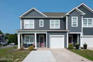 featured image of 7546 Knightbell Cir #66