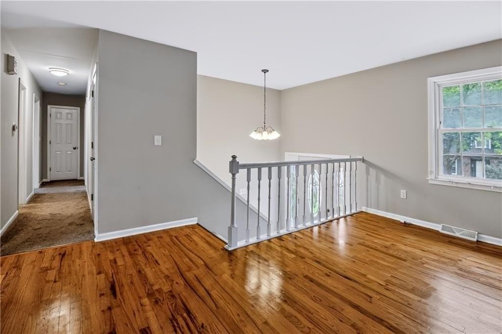 15 Circle Dr - Photo 6 of 35