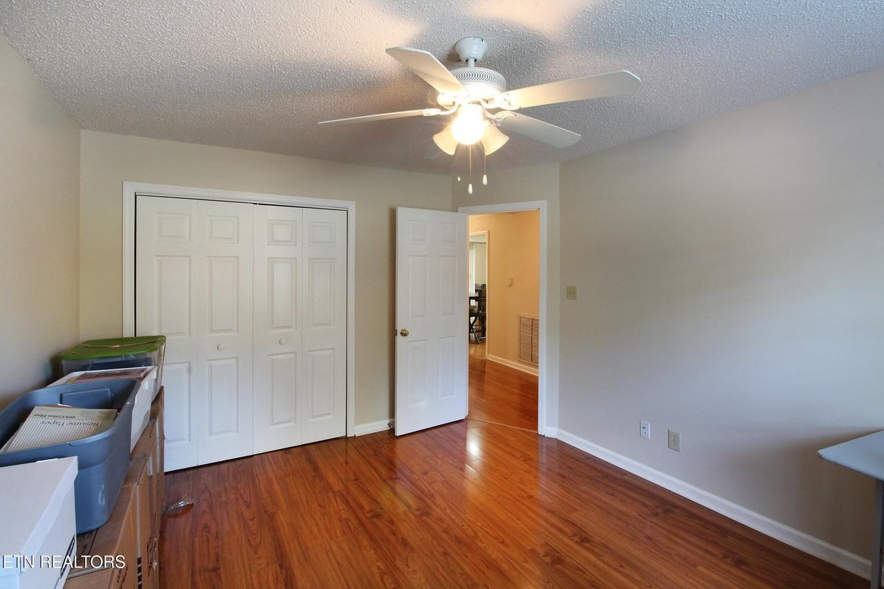 741 Harbor Way - Photo 7 of 23