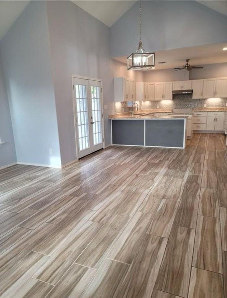 1600 Woodside Dr - Photo 4 of 8