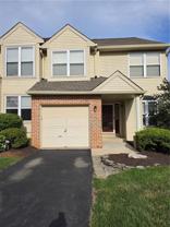 325 Oxford Pl #325 - Photo 1 of 1
