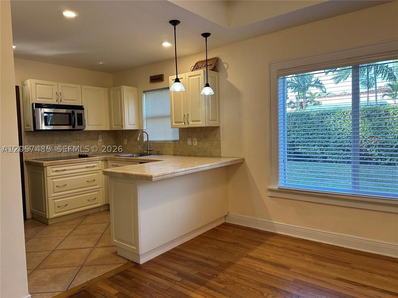 232 De Leon Dr #232 - Photo 2 of 6