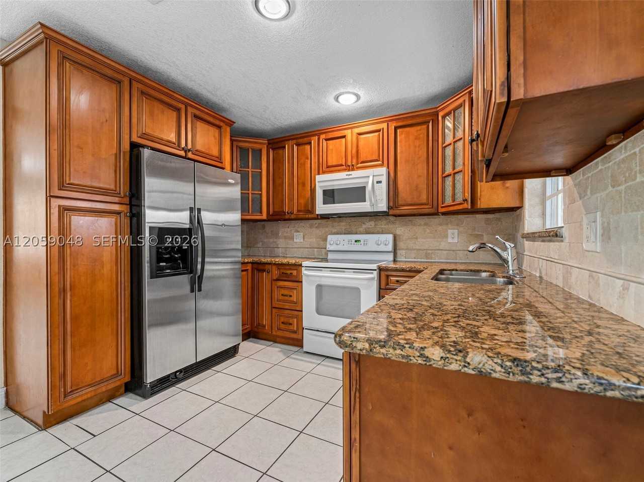 1378 Osprey Ct - Photo 5 of 40