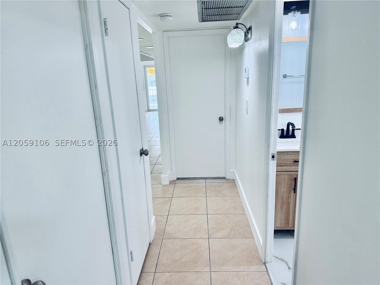 7011 Crown Gate Ct #0 - Photo 6 of 21