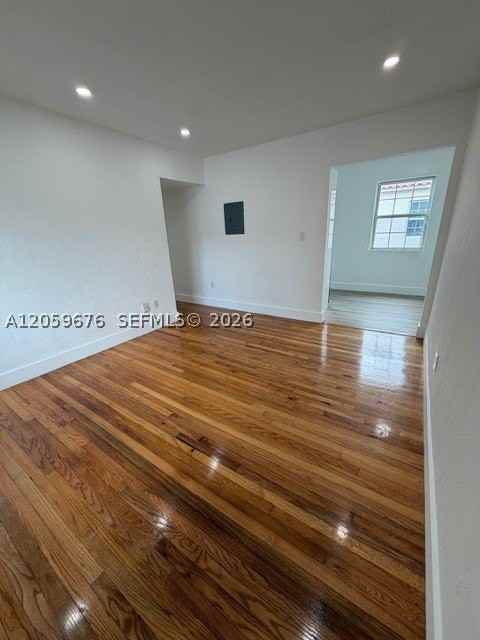 15 Sidonia Ave #3 - Photo 7 of 25