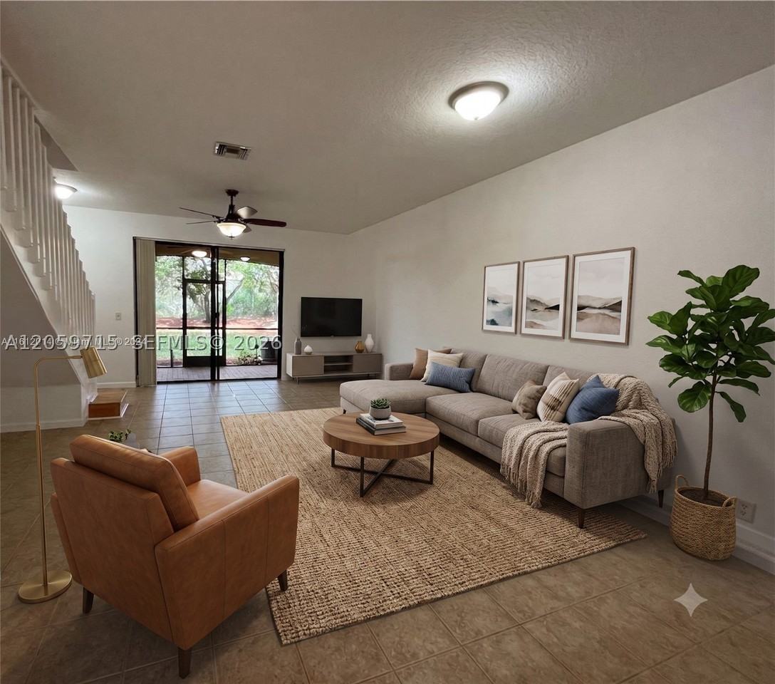 3919 Tree Top Dr #3919 - Photo 4 of 19